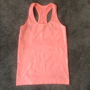 Lululemon Swiftly Tech Racerback - Size 6
